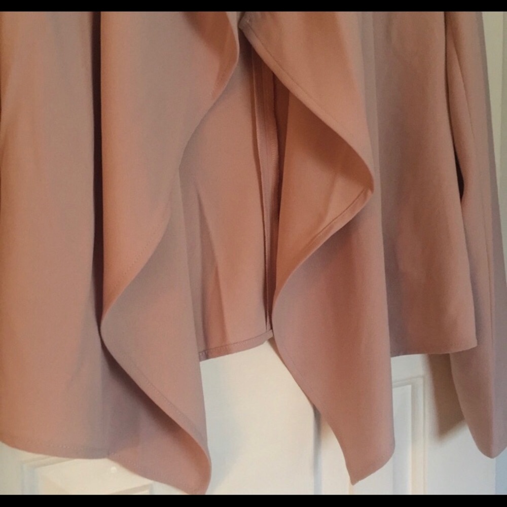 Flowy Blazer - Picture 4 of 6